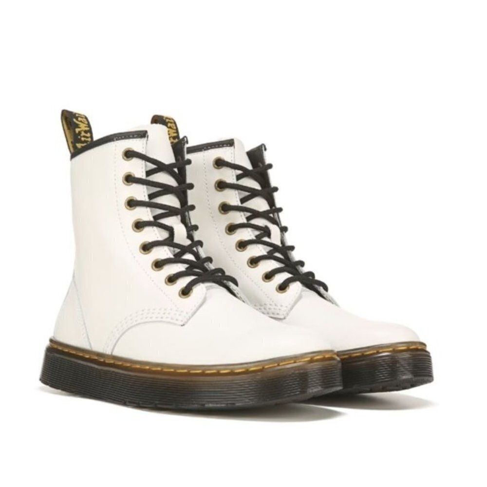 Dr. Martens Boots Zavala Combat White Leather 8 Eyelet Lace Up Women Size 6 NEW